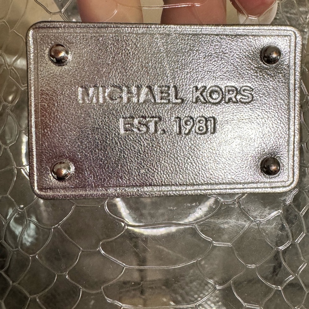 EUC MICHAEL KORS Leather-Trimmed Plastic Tote - Picture 5 of 8